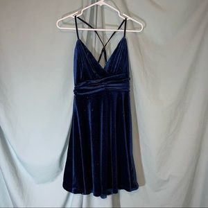 d\u0026m - Poshmark